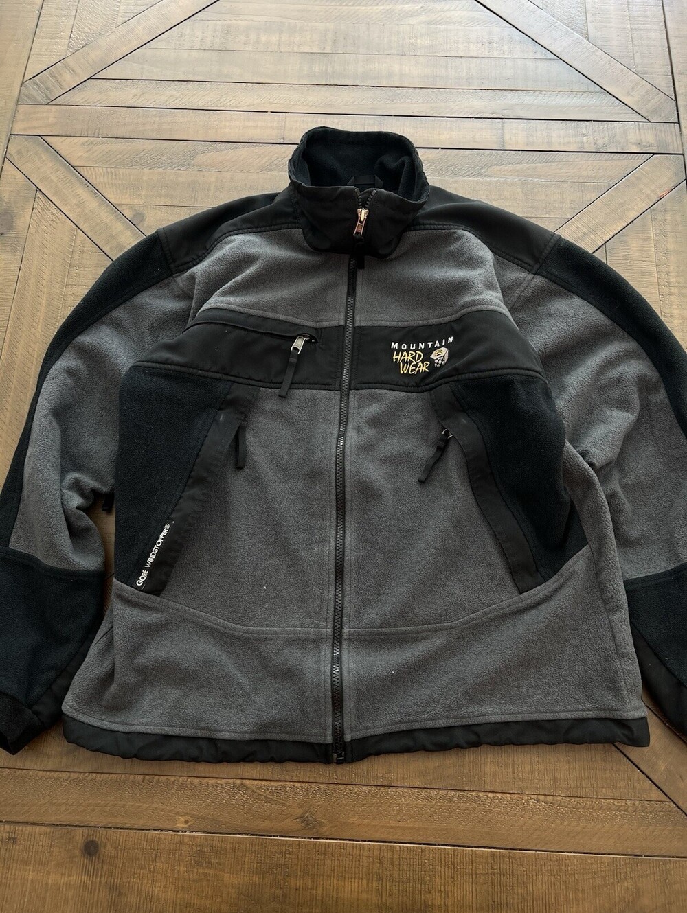 Mountain Hardwear Jacket Mens Large Gray Black Windstopper Softshell Pit Zips